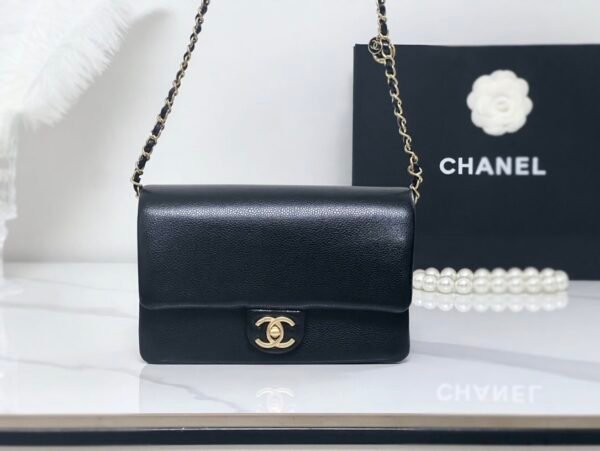 Chanel Shiny Caviar Small Flap Black