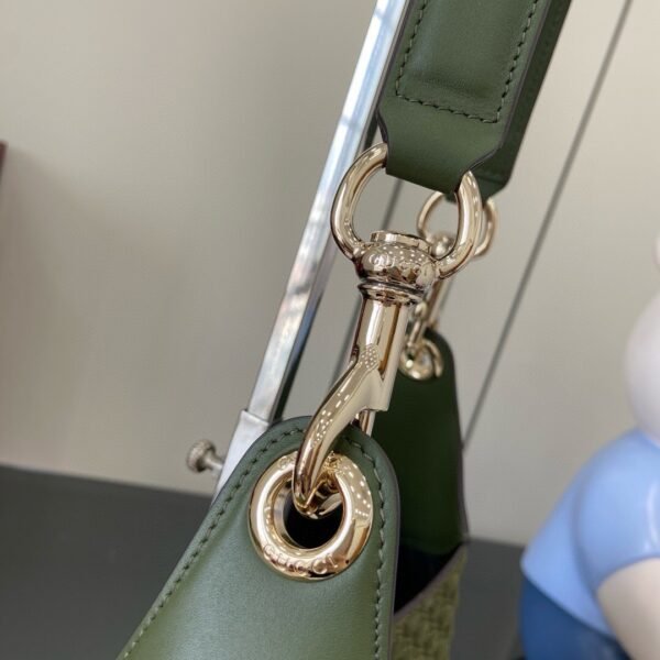 GUCCI BODY double lock large shoulder bag