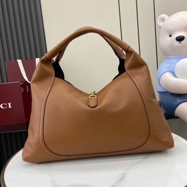 GUCCI SOFTBIT XL SHOULDER BAG