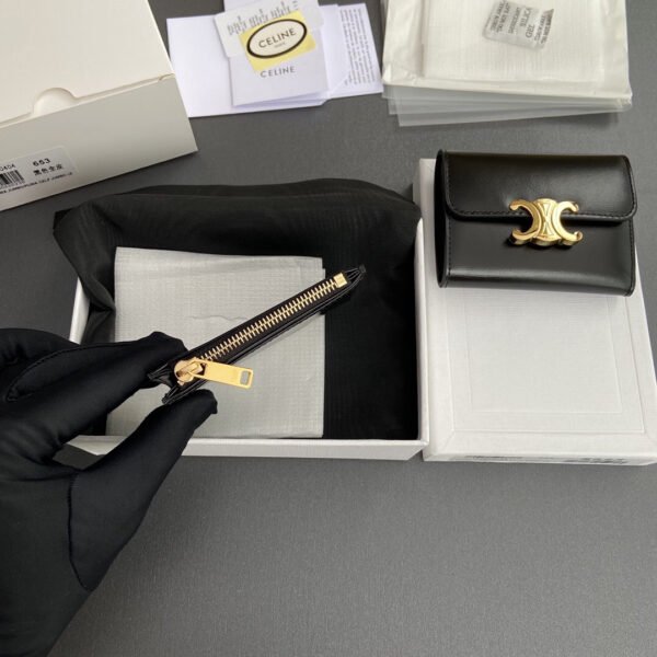 10I653DPV (4) COMPACT WALLET WITH COIN TRIOMPHE IN SHINY CALFSKIN