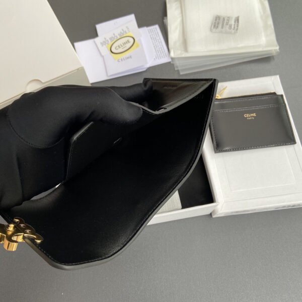 10I653DPV (6) COMPACT WALLET WITH COIN TRIOMPHE IN SHINY CALFSKIN