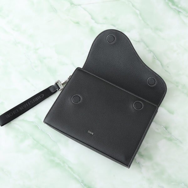 2ADCA540YKK_H00N (7) Dior Saddle A5 Triangle Clutch