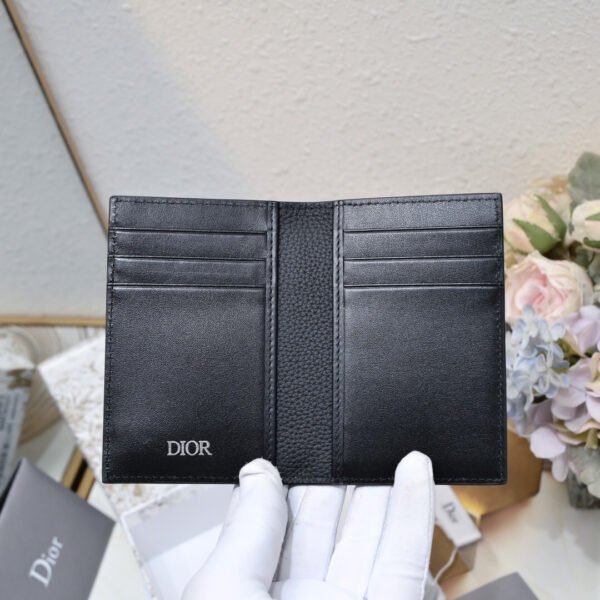 2ADCH169YKK_H00N (3) Saddle Vertical Bi-Fold Card Holder