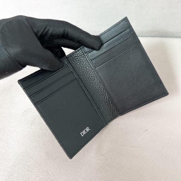 2ADCH169YKS_H03E (1) Saddle Vertical Bifold Card Holder