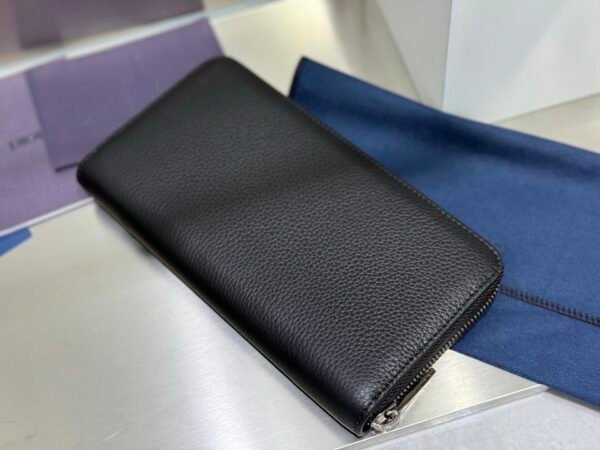 2ESBC252CDI_HOON (2) Long Zip Wallet