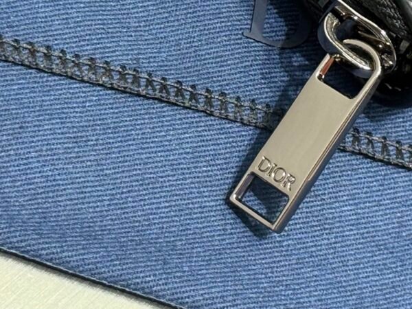 2ESBC252CDI_HOON (5) Long Zip Wallet