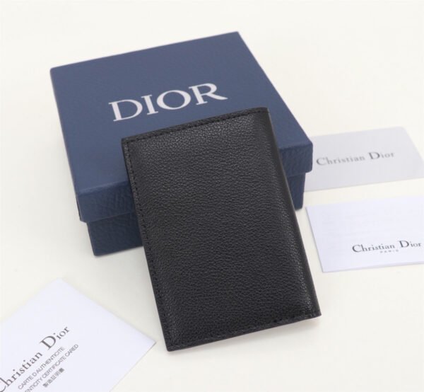Vertical Bi-Fold Card Holder