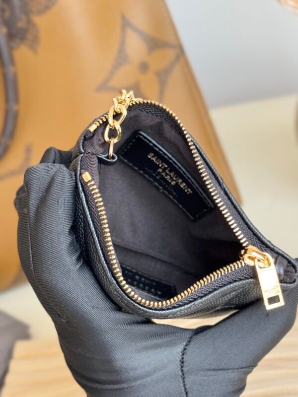 CASSANDRE MATELASSÉ KEY POUCH IN SMOOTH LEATHER