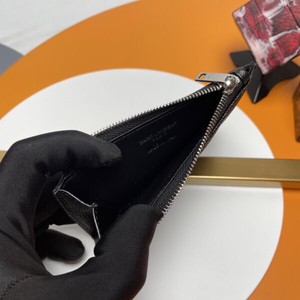 CASSANDRE MATELASSÉ FRAGMENTS CARD CASE IN GRAIN DE POUDRE LEATHER