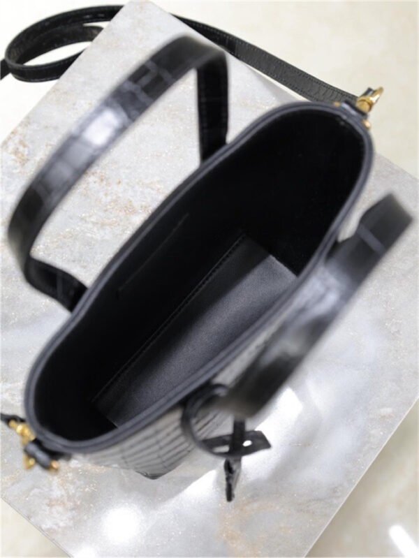 712367AAAOH1000 (2) MINI TOY SHOPPING SAINT LAURENT IN CROCODILE-EMBOSSED LEATHER