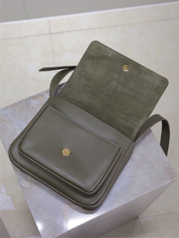 NIKI SATCHEL IN LEATHER