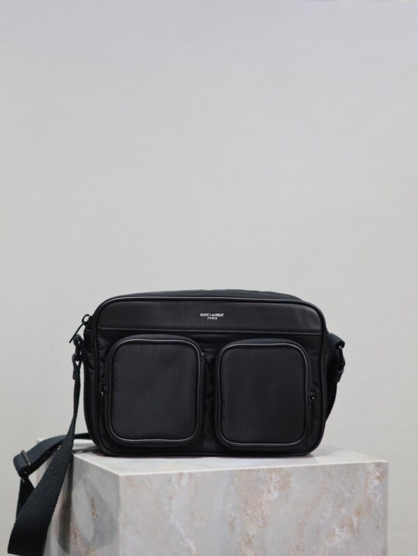 729240FABGK1000 (5) CITY SAINT LAURENT NEW CAMERA BAG IN ECONYL® REGENERATED NYLON