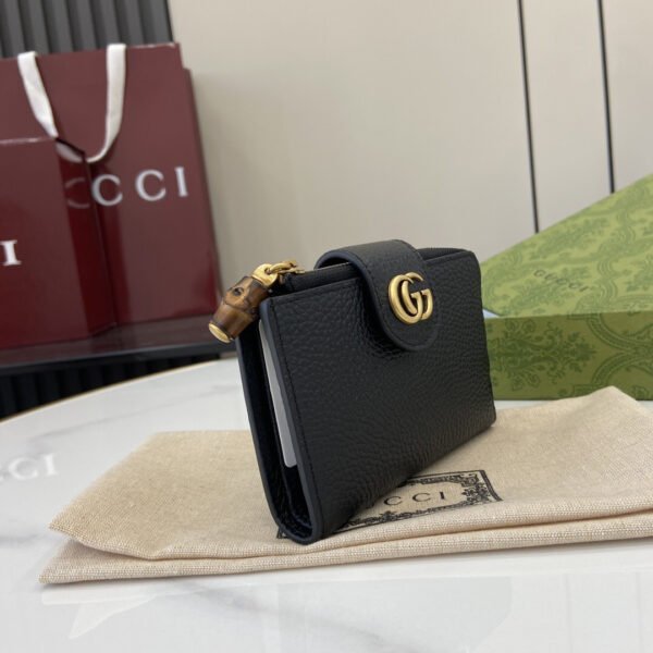 739498 AABXM 1000 (3) MEDIUM DOUBLE G WALLET WITH BAMBOO