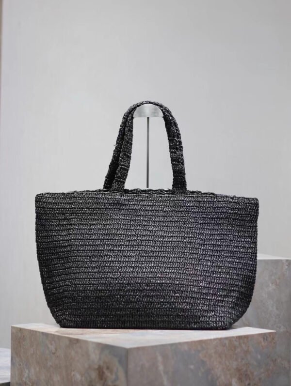 SAINT LAURENT TOTE IN RAFFIA
