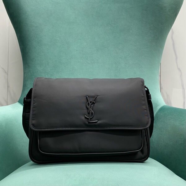 NIKI MESSENGER IN ECONYL®