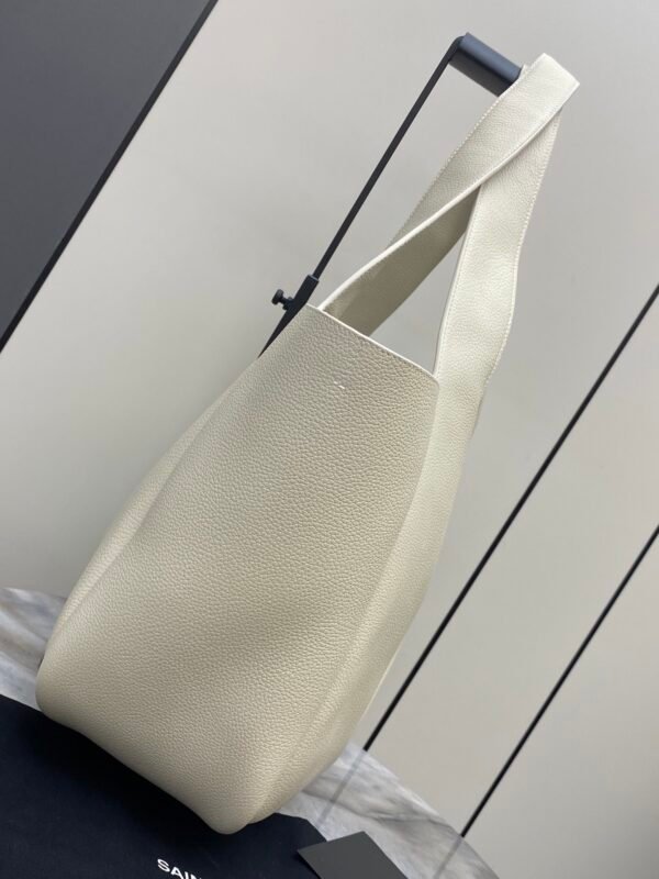 763435AADUV9275 (6) LE 5 À 7 BEA IN GRAINED LEATHER