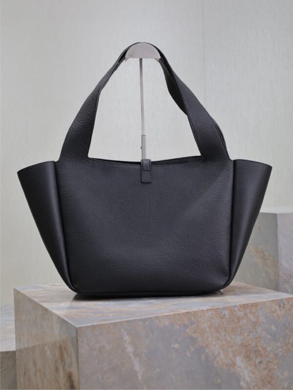 763435AAEQC1000 (5) LE 5 À 7 BEA IN GRAINED LEATHER