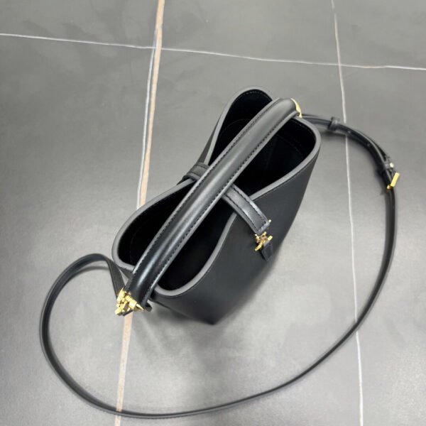 7658702R20W1000 (7) LE 37 MINI IN SHINY LEATHER