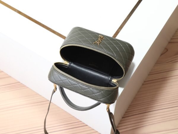GABY VANITY BAG IN LAMBSKIN
