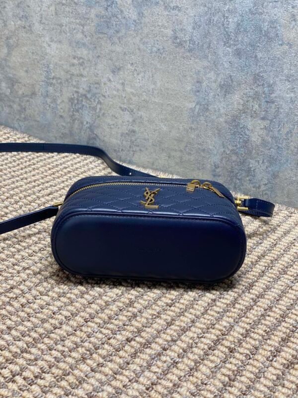 GABY VANITY BAG IN LAMBSKIN