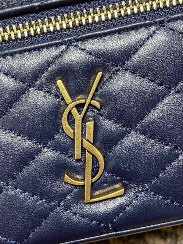 GABY VANITY BAG IN LAMBSKIN