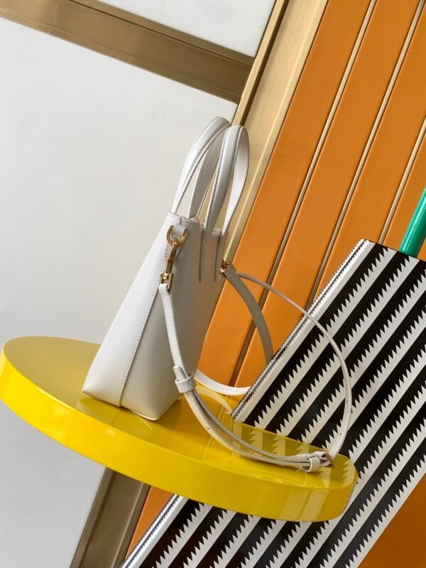 773995AADDI9207 (1) MINI TOY SHOPPING SAINT LAURENT IN BOX LEATHER