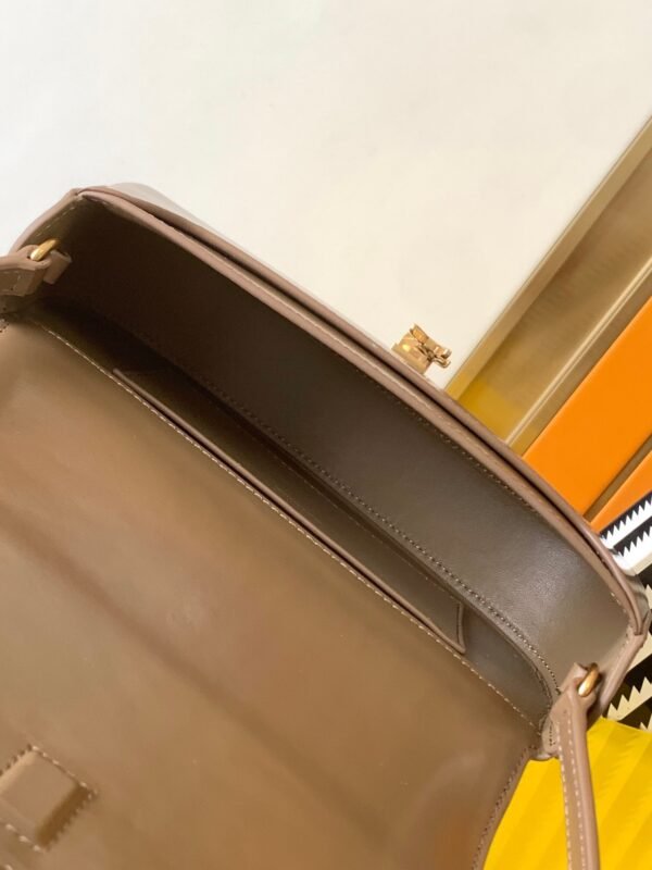 7796420SX0W2760 (1) MINI VOLTAIRE IN BOX SAINT LAURENT