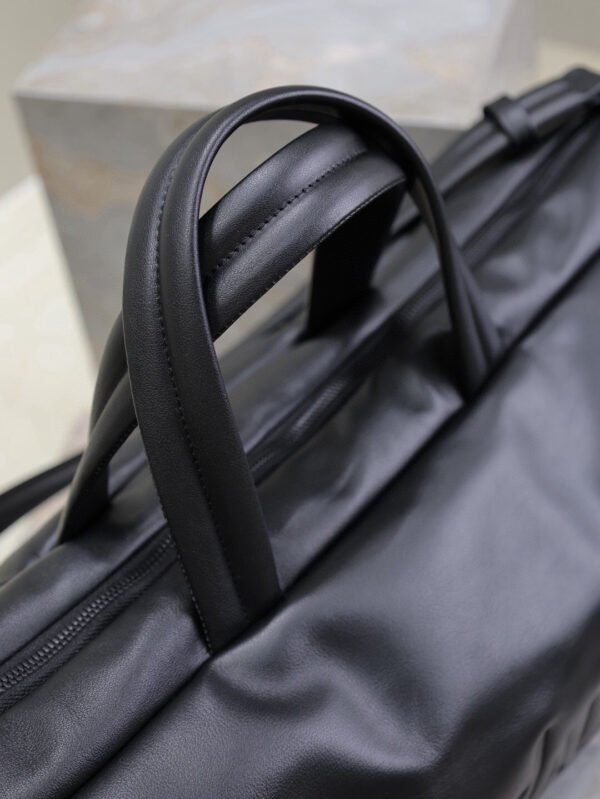 797640AACIW1000 (3) SAINT LAURENT DUFFLE IN LAMBSKIN