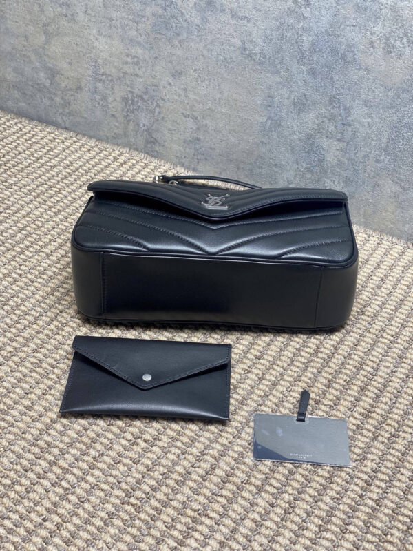 801439AAE4Y1000 (7) LOULOU MEDIUM IN MATELASSÉ LAMBSKIN