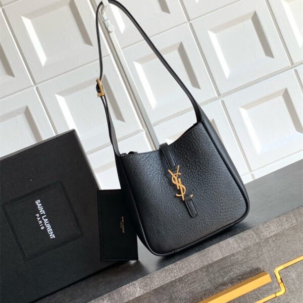 809461AADUU1000 (2) LE 5 À 7 SUPPLE BABY IN GRAINED LEATHER