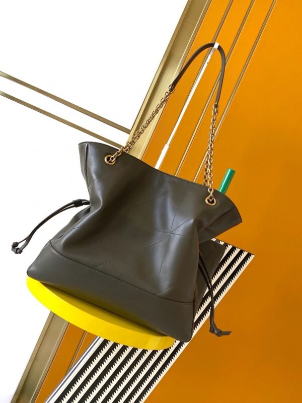 809824AAB323212 (6) JAMIE SHOPPING IN LAMBSKIN