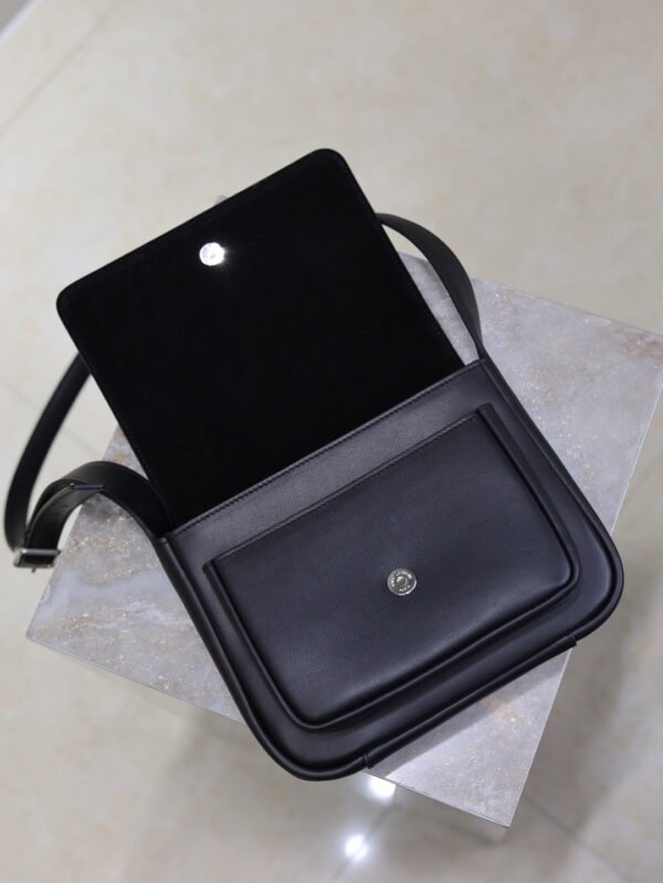 SAINT LAURENT SMALL SATCHEL IN SMOOTH LEATHER