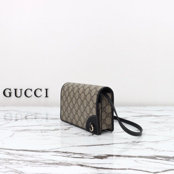 GG EMBLEM WALLET WITH LEATHER STRAP