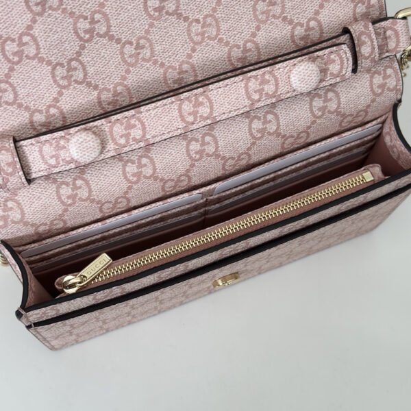 GG EMBLEM WALLET ON CHAIN