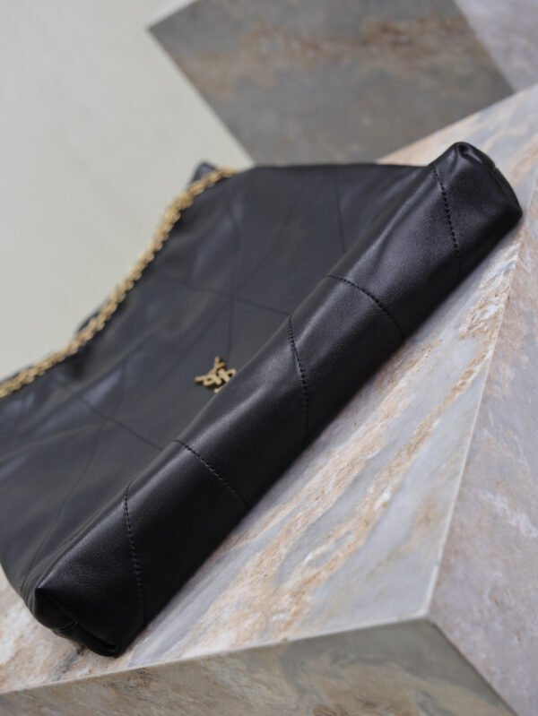 JAMIE LARGE POCHON IN LAMBSKIN