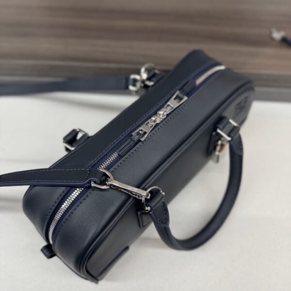 A039N23X07 (3) Amazona 23 cropped bag in shiny calfskin