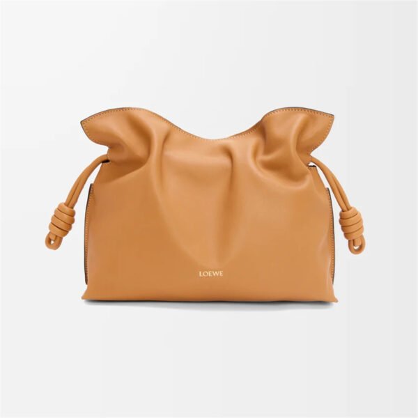 A411FC1XBF (1) Medium Flamenco clutch in nappa calfskin