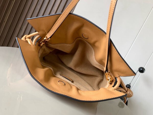 Mini Flamenco clutch in nappa calfskin