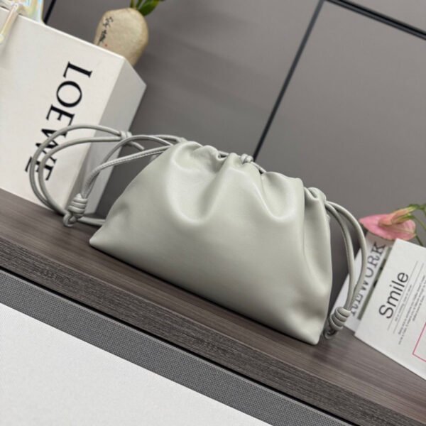 A411FCRX02 (2) Medium Flamenco purse in mellow nappa lambskin