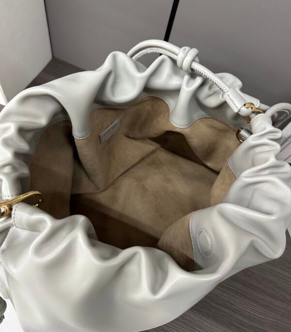 A411FPDX01 (5) Large Flamenco purse in mellow nappa lambskin