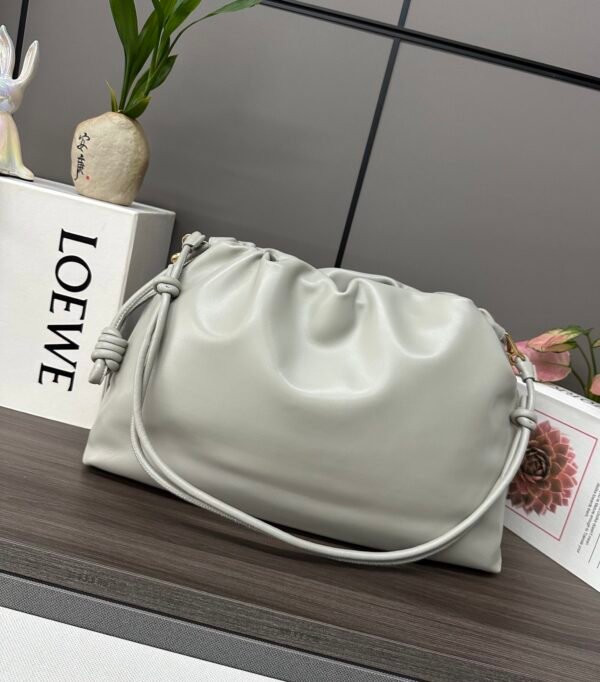 A411FPDX01 (6) Large Flamenco purse in mellow nappa lambskin