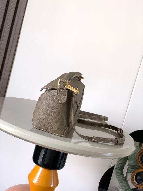 A510P88X60 (4) Mini Puzzle Edge bag in soft grained calfskin