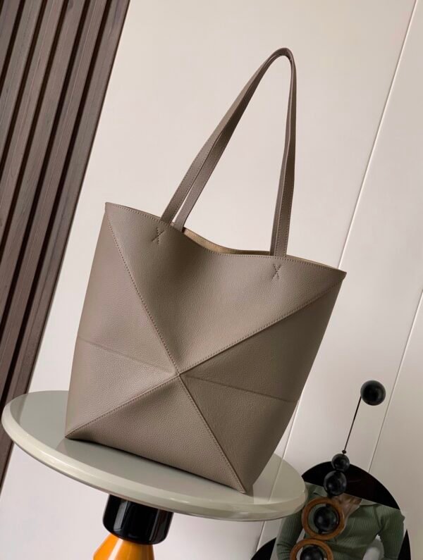 Medium Puzzle Fold tote in soft grained calfskin