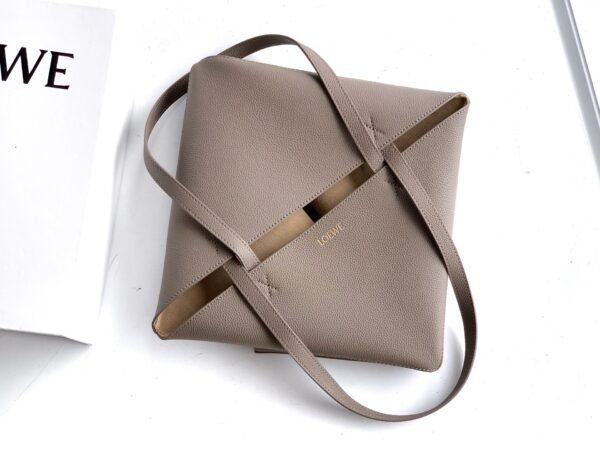 Medium Puzzle Fold tote in soft grained calfskin
