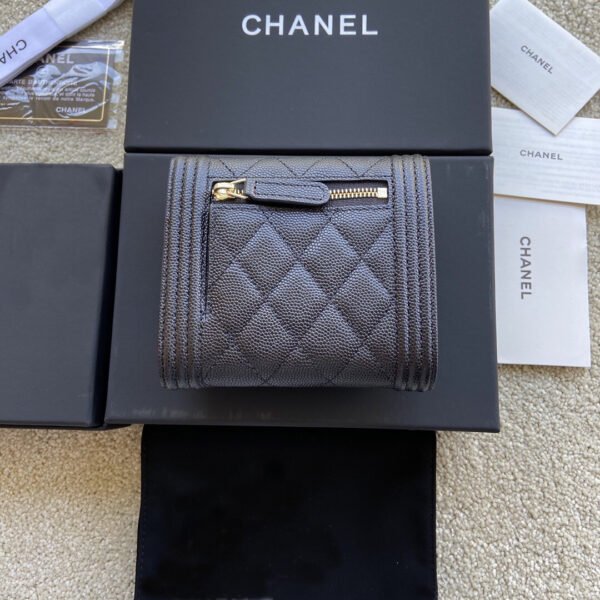 BOY CHANEL SMALL FLAP WALLET