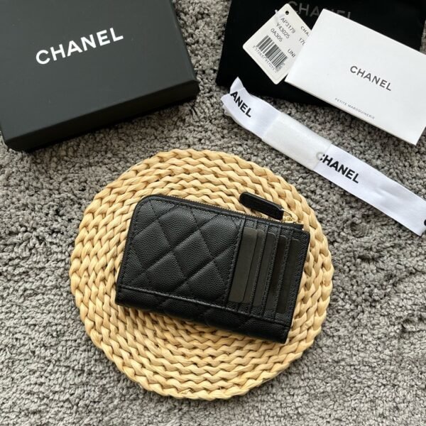 Classic zipper card holder