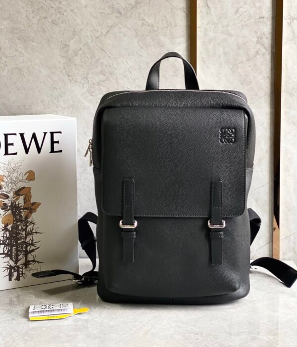 Military backpack in soft grained calfskin
