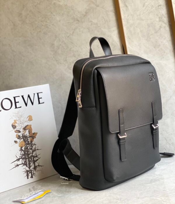 Military backpack in soft grained calfskin