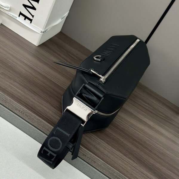 Convertible sling in classic calfskin