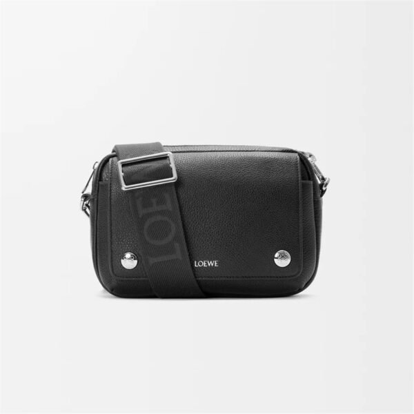 Small Pebble messenger bag in supple grained calfskin